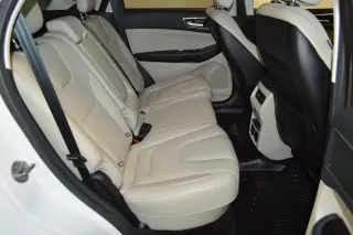 Ford Edge 2017 AWD Titanium 4dr Crossover