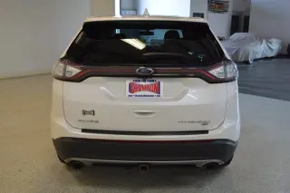 Ford Edge 2017 AWD Titanium 4dr Crossover