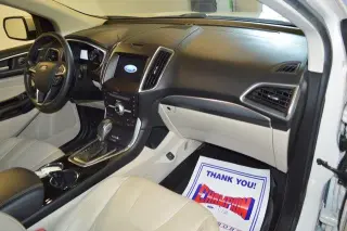 Ford Edge 2017 AWD Titanium 4dr Crossover
