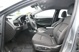 Chevrolet Malibu 2024 LT 4dr Sedán con 1LT