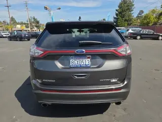Ford Edge 2018 Titanium 4dr Crossover