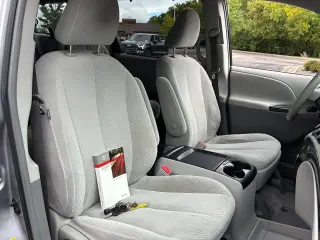 2011 Toyota Sienna