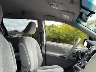 2011 Toyota Sienna