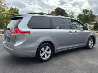 2011 Toyota Sienna