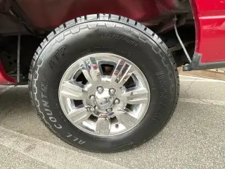 Ford F-150 2010 4x4 XL 4dr SuperCrew Styleside 5.5 ft. SB