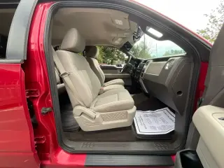 Ford F-150 2010 4x4 XL 4dr SuperCrew Styleside 5.5 ft. SB