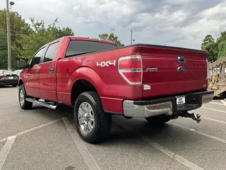 Ford F-150 2010 4x4 XL 4dr SuperCrew Styleside 5.5 ft. SB
