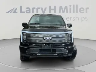 Ford F-150 Lightning 2022 4x4 Lariat 4dr SuperCrew 5.5 ft. SB