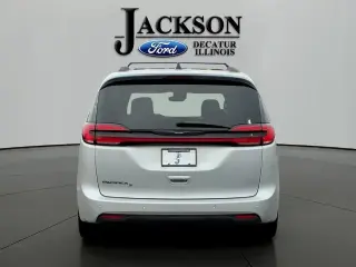 Chrysler Pacifica 2023 Touring L 4dr Mini-Van