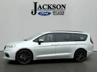 Chrysler Pacifica 2023 Touring L 4dr Mini-Van