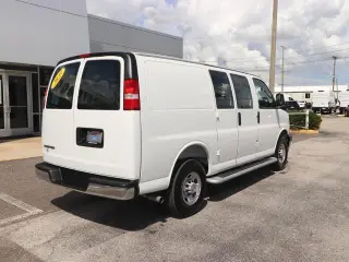 Chevrolet Express 2025 2500 3dr Van de Carga