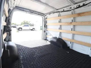 Chevrolet Express 2025 2500 3dr Van de Carga