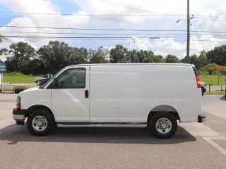 Chevrolet Express 2025 2500 3dr Van de Carga