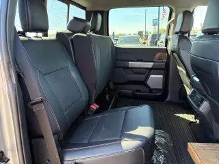 Ford F-150 2022 4x4 Lariat 4dr SuperCrew 6.5 ft. SB