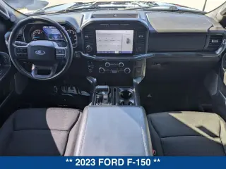 Ford F-150 2023 4x4 XLT 4dr SuperCrew con cabina de 5.5 m.