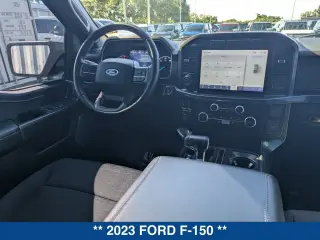 Ford F-150 2023 4x4 XLT 4dr SuperCrew con cabina de 5.5 m.