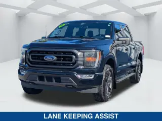 Ford F-150 2023 4x4 XLT 4dr SuperCrew con cabina de 5.5 m.