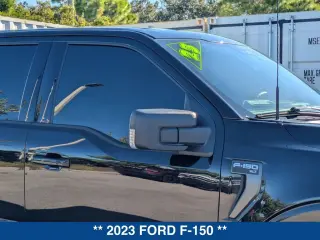 Ford F-150 2023 4x4 XLT 4dr SuperCrew con cabina de 5.5 m.