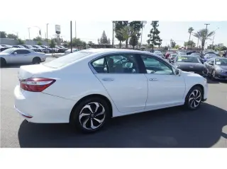2017 Honda Accord Sedan