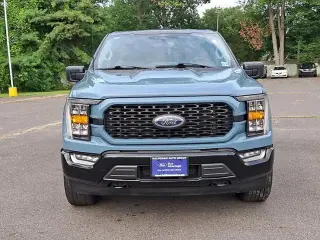 Ford F-150 2023 4x4 XLT 4dr SuperCrew con plataforma 5.5 ft. SB