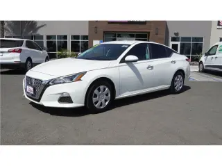 2020 Nissan Altima