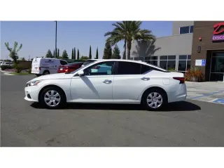2020 Nissan Altima
