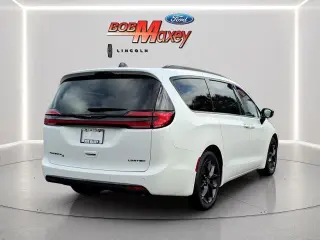 Chrysler Pacifica 2025 Limited 4dr Minivan