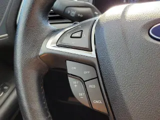 Ford Edge 2024 con tracción en las ruedas AWD, versión SEL, 4 puertas SUV