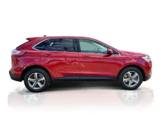 Ford Edge 2024 con tracción en las ruedas AWD, versión SEL, 4 puertas SUV