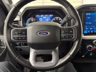 Ford F-150 2023 4x4 XLT 4 puertas SuperCrew 5.5 pies SB