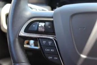 Lincoln Nautilus 2023 AWD Reserve 4dr SUV