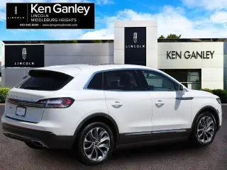 Lincoln Nautilus 2023 AWD Reserve 4dr SUV