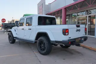 2025 Jeep Gladiator