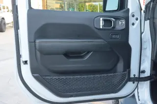 2025 Jeep Gladiator