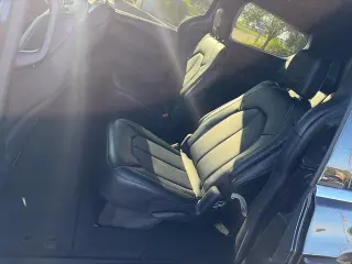 Chrysler Pacifica 2025 Select 4d Mini-Van