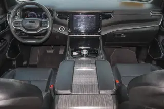 2024 Jeep Wagoneer