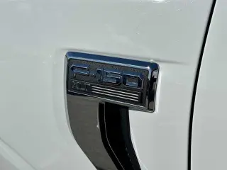 Ford F-150 2023 4x4 XLT 4dr SuperCrew 5.5 ft. SB