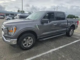 Ford F-150 2021 4x4 XLT 4dr SuperCrew 6.5 ft. SB