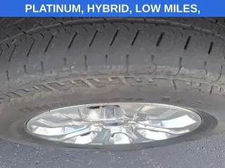 Ford F-150 2021 4x4 Platinum 4dr SuperCrew 6.5 ft. SB