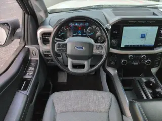 Ford F-150 2022 4x4 XLT 4dr SuperCrew 5.5 ft. SB