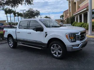 Ford F-150 2022 4x4 XLT 4dr SuperCrew 5.5 ft. SB