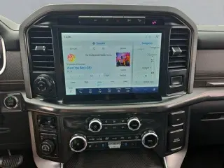 Ford F-150 2022 4x4 Platinum 4puertas SuperCrew 5.5 pies SB