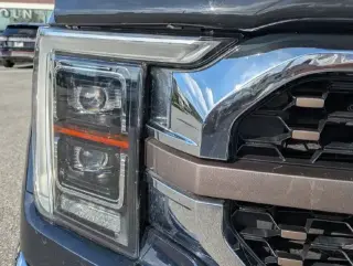 Ford F-150 2022 4x4 King Ranch 4dr SuperCrew 5.5 ft. SB