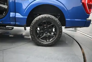 Ford F-150 2023 4x4 XLT 4dr SuperCrew 5.5 ft. SB