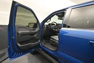 Ford F-150 2023 4x4 XLT 4dr SuperCrew 5.5 ft. SB