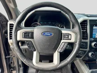 Ford F-150 2018 4x4 Lariat 4dr SuperCrew 6.5 ft. SB