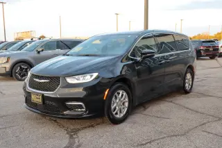 2025 Chrysler Pacifica