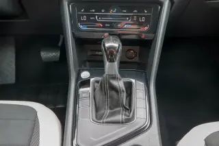 2025 Volkswagen Taos