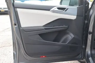 2025 Volkswagen Taos