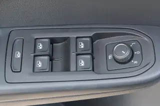 2025 Volkswagen Taos